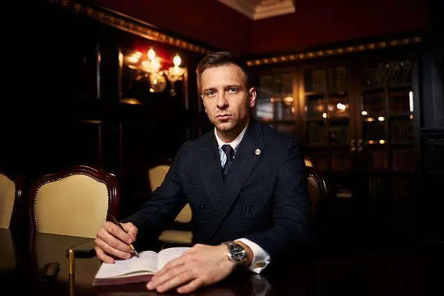 lawyer-attorney-law-judge-640x480-1229026.jpeg