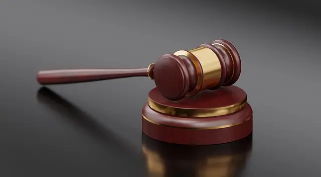lawyer-attorney-law-judge-640x480-33981846.jpeg